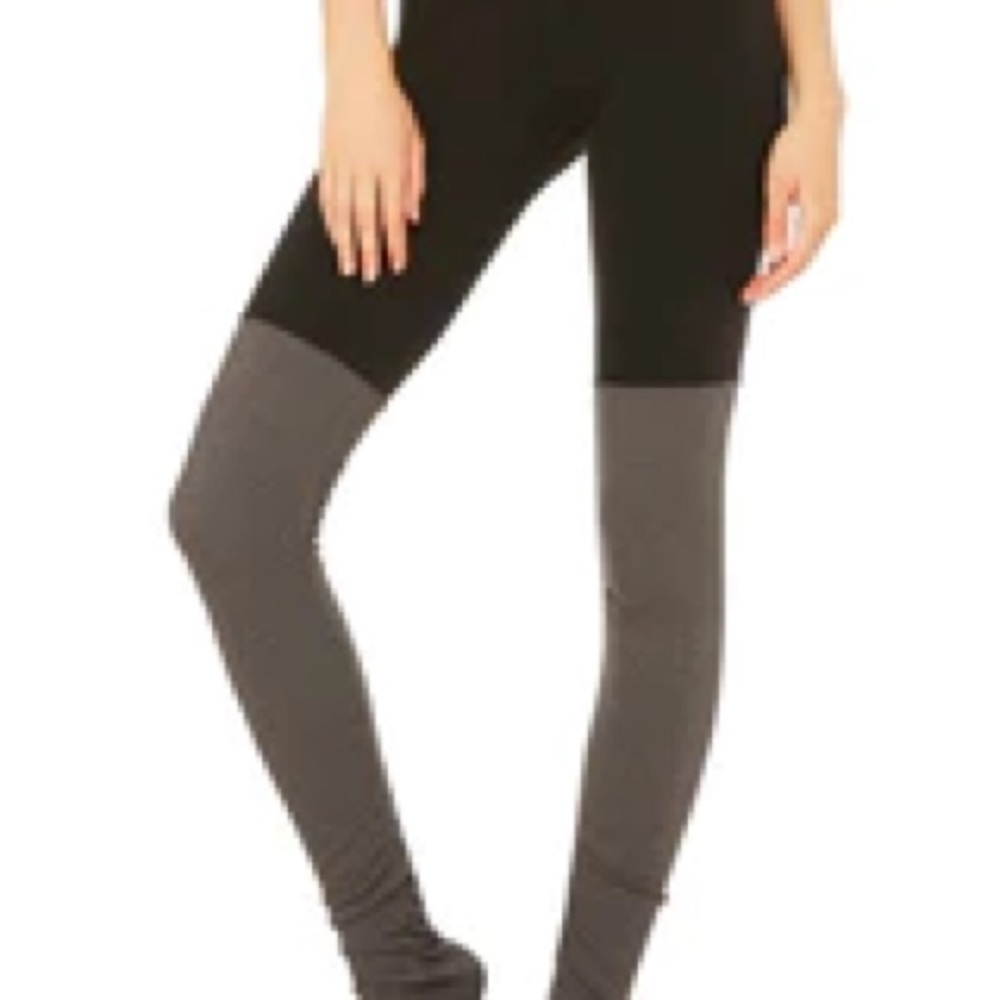 All Yoga - High waisted Goddess leggings size small